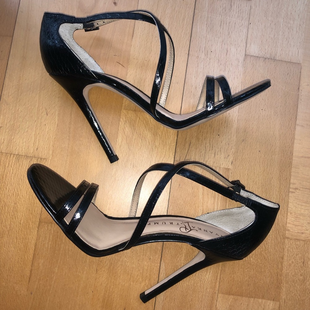 Ivank Trump Black Leather Strappy Heels Size 7